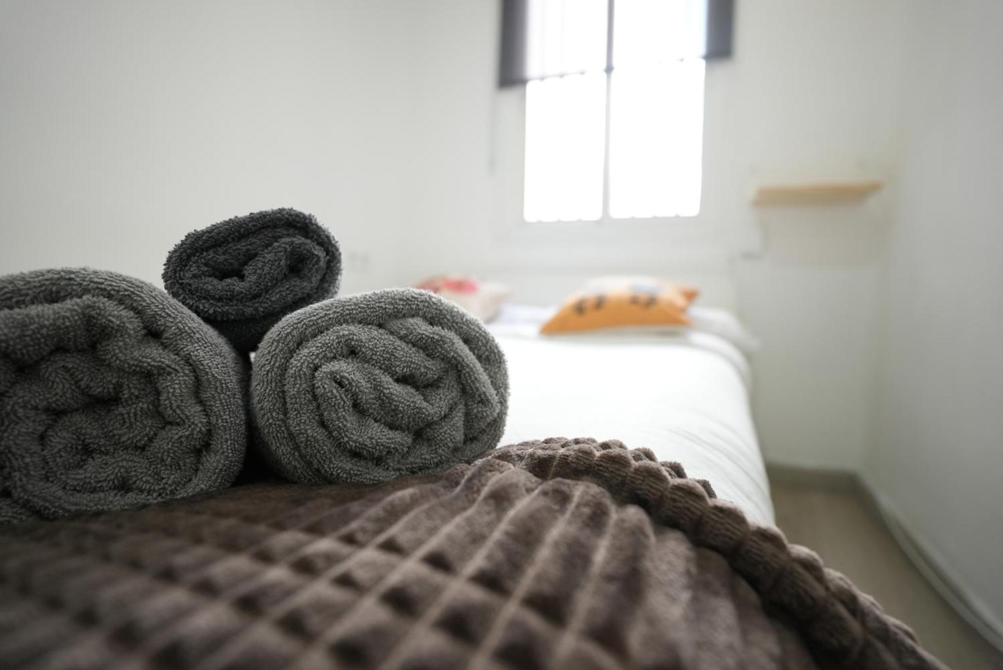 Excellent Location Malaga Centro Historico 2 Bed Flatアパートメント エクステリア 写真